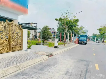 Lô góc thổ cư nằm trên đường nguyễn văn tỏ, long bình tân, biên hòa, ngay cầu đồng nai