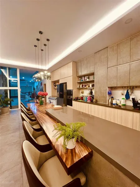 Bán nhà phố lovera premier kdc phong phú 4 khang điền nha hoàn thiện đẹp 180m2 0909 553 ***