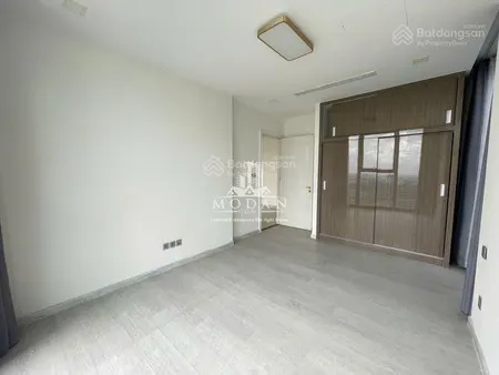 Vinhomes golden river bán căn 3 pn view sông sg đã có sổ hồng