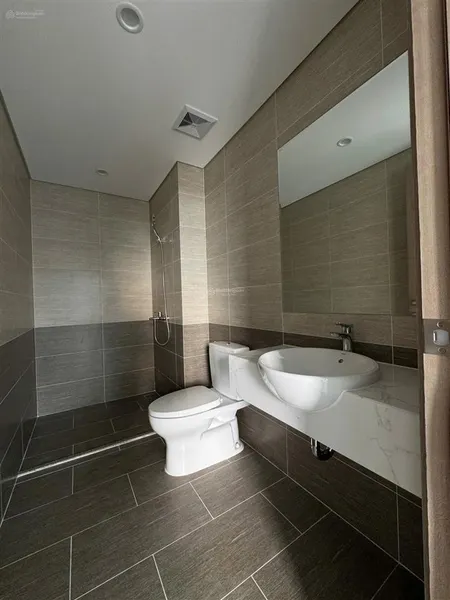 Bán gh2 căn 2pn + góc lầu 26, view thoáng chỉ 3,698 tỷ all in nhận nhà, đóng giãn tại glory heights