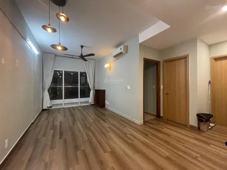 Nhà đi nước ngoài cần bán gấp căn 1pn 50m2 (2,45tỷ) 2pn 70m2 (3.2tỷ) charmington cao thắng q10