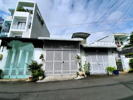 Ngộp. đất tặng nhà c4 mt đường 475 phước long b quận 9 cách dương đình hội 200m, dtsd 94m2