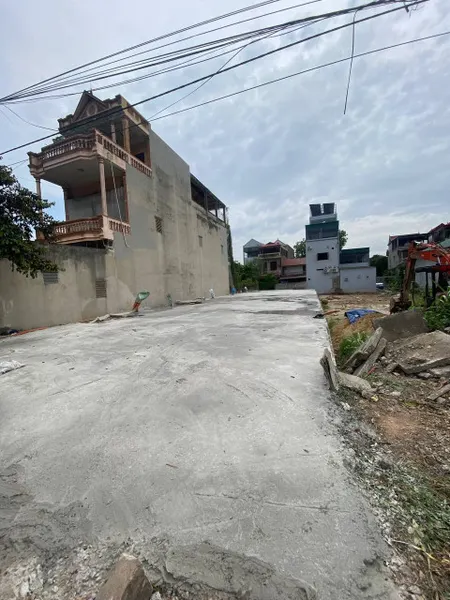 Cần bán BĐS QL1A tiềm năng hơn 180m2