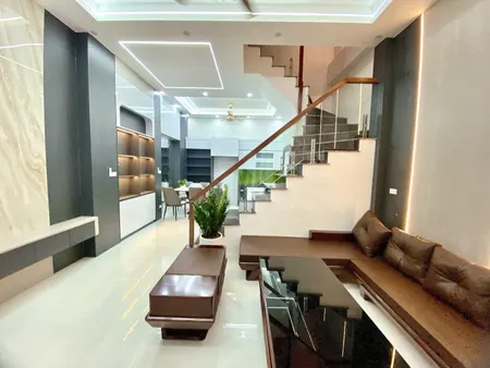 Bán nhà Vĩnh Phúc (BĐ) 45m, 5 tầng, mt 5m, giá 10.6 tỷ
