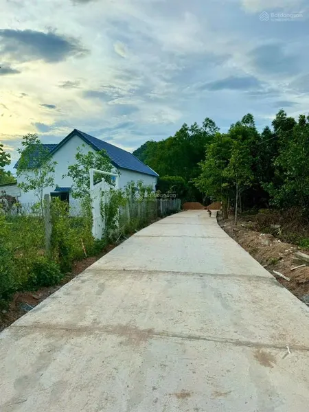 Lô đất khánh đông gần suối mát mẻ giá đầu tư