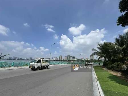 Bán đất tây hồ 40m ra mặt phố chính 105m2 giá 18,6 tỷ
