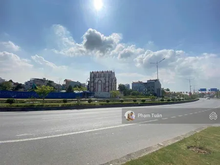2 lô liền kề áp góc đất mặt đường bùi viện gần lê hồng phong (c498). 0917 696 ***