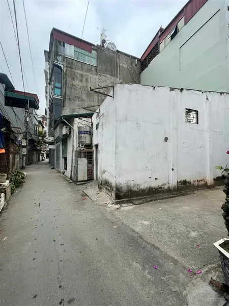 Bán đất tại ngã tư canh, chợ vân canh, hoài đức, hà nội. dt 56m2, giá 6.3 tỷ. mặt tiền 6.7m, ngõ 2m