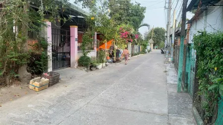 Kẹt tiền bán lô góc 2mt 110m2 ngay trung tâm phường mỹ phước,dân đông kín