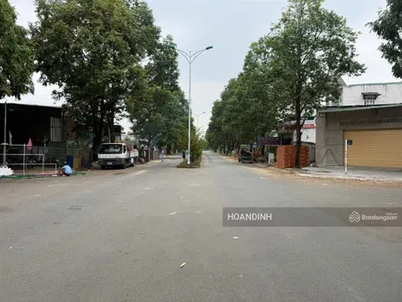 Đất vĩnh phú, mặt tiền đường nhựa 6m, 418m2 ngang 11m, tiện xây biệt thự,kho xưởng giá 31tr/m2