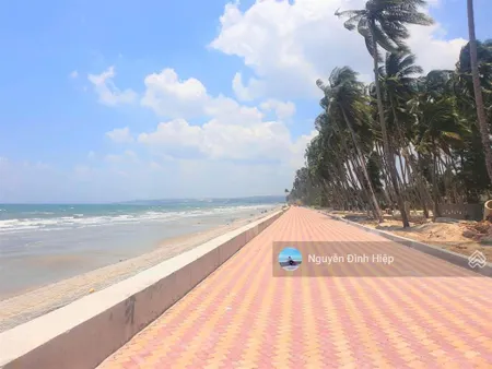 Bán 1000m2 thổ cư mặt tiền hoà bình, hàm tiến cách biển chỉ 50m