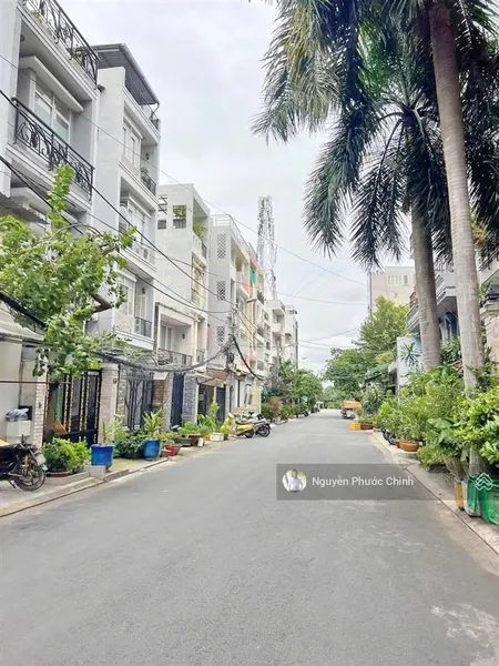 Hót nhất khu vực bán lô đất mt đường 37 sát đường lâm văn bền p bình thuận q7 0908 231 ***