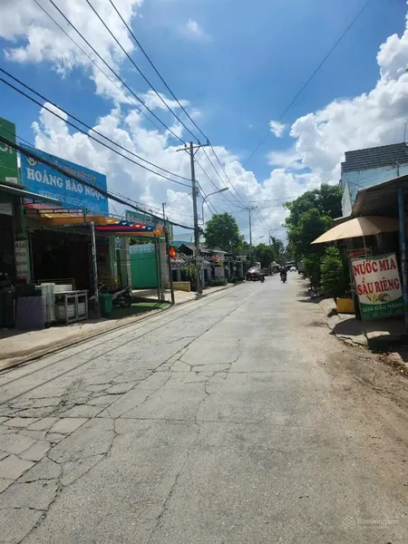 Bán 400m2 đất mặt tiền đường thạnh xuân q12. đường xe container