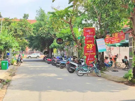 Mặt tiền 7a ngay trường học, đối diện vinhomes 100m2, vị trí đẹp giá tốt. 0912 712 ***