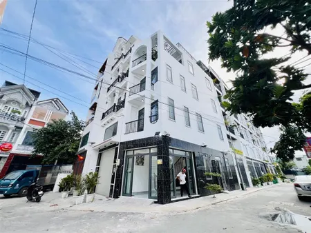 Nhà phố sổ riêng, mt kinh doanh, 8m nhựa thông. 3 lầu. vị trí đẹp ngay metro, công an q12 giáp gv
