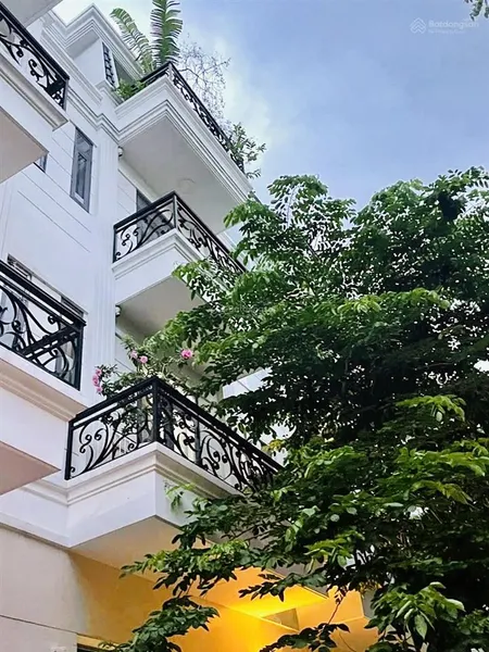 Nhà phố sổ riêng, đ.tl26 ngay ngã tư ga sát gò vấp. 4 x 14m, 3 lầu, 5pn, 6wc. đường nhựa 12m