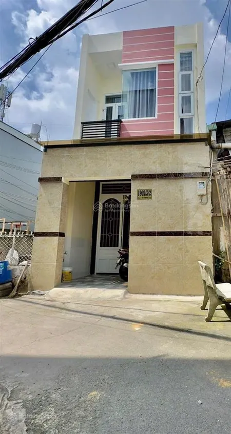 Nhà mới sổ riêng, dt khủng 4x32m cn 123.6m2, trệt lầu, 5pn,3wc, ql1a vào 100m ngay metro q12 sát gv
