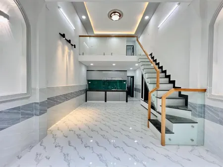 Nhà mới sổ riêng, ngay dương thị mười, bvq12 giáp gv. 4.2 x 12m. trệt, lửng, 3pn, 2wc, hẻm xe hơi