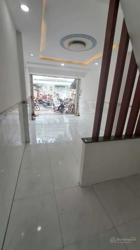 Mt đường 100 bình thới, q11 diện tích 3.3 x 12m giá chỉ 7.3 tỷ