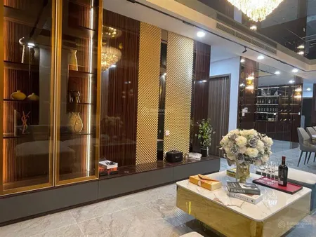 Chính chủ gửi bán căn góc 114m2 3 ngủ 2 vệ sinh capital elite ban công đông nam 0971 396 ***