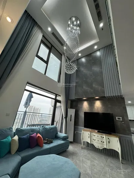 Chính chủ gửi bán căn góc duplex udic westlake dt 186m2/ 4pn / giá 12.7 tỷ full nội thất