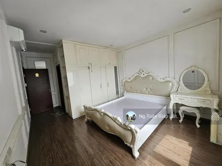 Bán căn trục 10 tòa 176 5.61 tỷ. 73m2 trên sổ