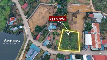 Chính chủ có 03 lô tại đông xuân giá 15tr/m2 đường liên xã ngay hồ tự nhiên, sẵn sổ miễn môi giới