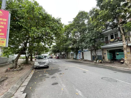 Bán đất tái định cư giang biên, 90m2 giá tốt