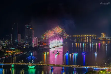Bán căn 2pn tầng trung fpt plaza3, diện tích 60,23 giá 2450