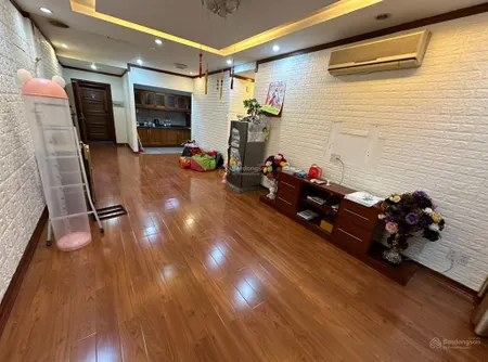 Chính chủ bán gấp căn hộ 3 phòng ngủ hoàng anh gold house giá chỉ 3 tỷ 3