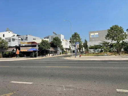 Bán đất 99.8m² ngang 6m giá 7.9 tỷ Phường Bà Rịa