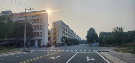 Bán đất ĐỊNH HÒA  14831.7m² ngang 197m giá 250 tỷ Phường Chánh Hiệp 0815422197