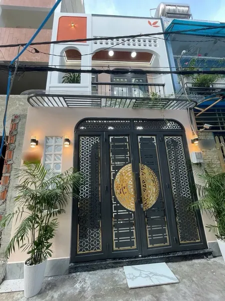 Bán nhà , 2 Tầng - Hẻm xe hơi, giá 5.9 tỷ Phường Tân Quý, Tân Phú.