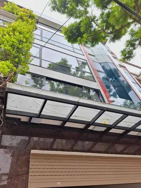 Bán nhà mặt phố Bạch Thái Bưởi- Văn Quán- Hà Đông diện tích 90m2x 6 tầng thang máy giá 26.9 tỷ