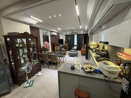 BỒ ĐỀ, LONG BIÊN GARA Ô TÔ THANG MÁY NGÕ THÔNG HỒNG TIẾN