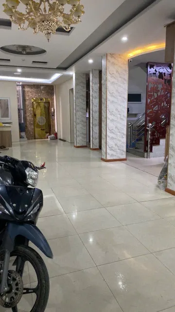 BÁN KHÁCH SẠN TRUNG TÂM ĐÀ LẠT ,33 PHÒNG ,ĐƯỜNG BÀ TRIỆU