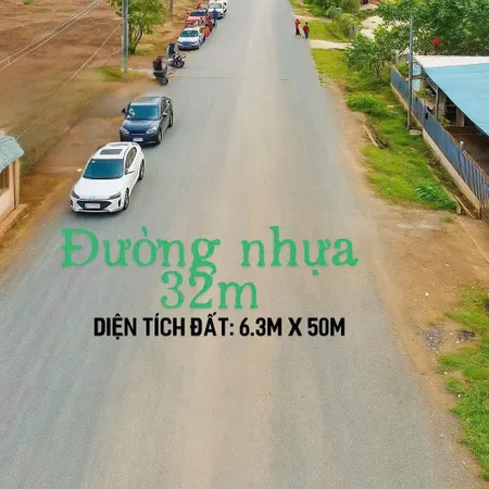 Em cần bán gấp lô đất nền 300m2 mặt tiền đường 32m