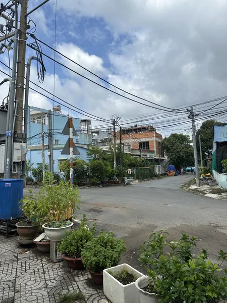 Cần bán lô gốc 2 mặt tiền Lý Văn Sâm