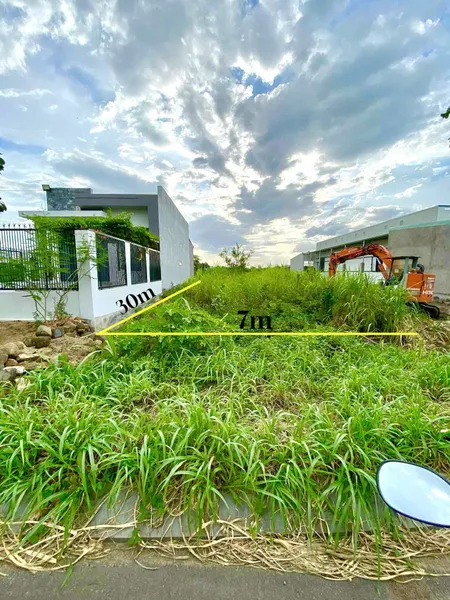 Cần bán lô đất suối bạc 4. Diện tích 7x30 100% thổ cư . Đất chính chủ