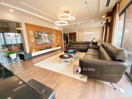 Chính chủ bán nhanh căn 93m2 imperia garden 3n2vs view sân vườn bể bơi, giá 8,6 tỷ. 0846 463 ***