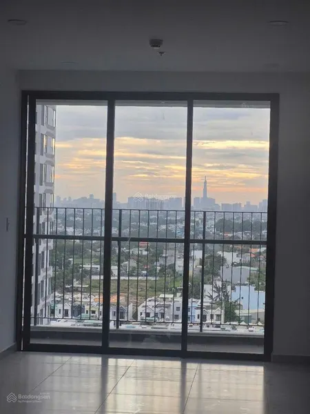 Chính chủ bán căn 3pn3wc mt eastmark city 100m2 giá 4ty2 bao sang tên view landmark 81