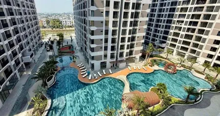 Cần bán gấp căn 1pn + mt eastmark city view hồ bơi trực diện landmark 81 giá chỉ 2tỷ580 all in
