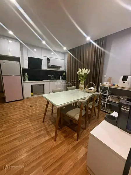 Bán chung cư 89 phùng hưng, văn quán 96m2, 3 ngủ, 2 vs, full đồ, sổ đỏ cc, cực đẹp. giá 4.8 tỷ