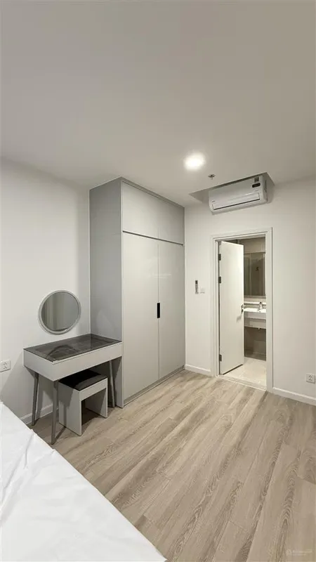 Bán căn full nt urban green giá 6,5 tỷ. alo nhâm coi nhà 24/7. nhà rộng 84m2 2pn, mới 100%