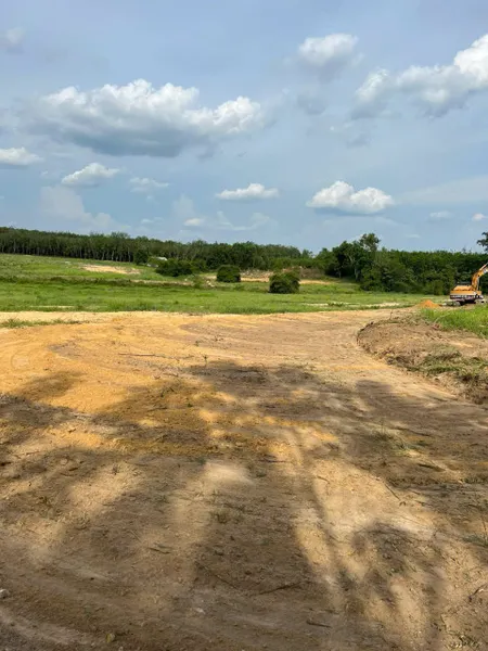 HÀNG SIÊU KHỦNG – 10HA ĐẤT ĐỊNH AN, DẦU TIẾNG – MT SUỐI, MT ĐƯỜNG: dt  100000m² ngang 450m giá 40 tỷ Xã Dầu Tiếng 0815422197