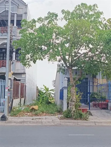 Bán đất tại hẻm hồ văn cống giá 1ty2 dt 100m2, shr, full thổ cư, 0972 753 *** thịnh