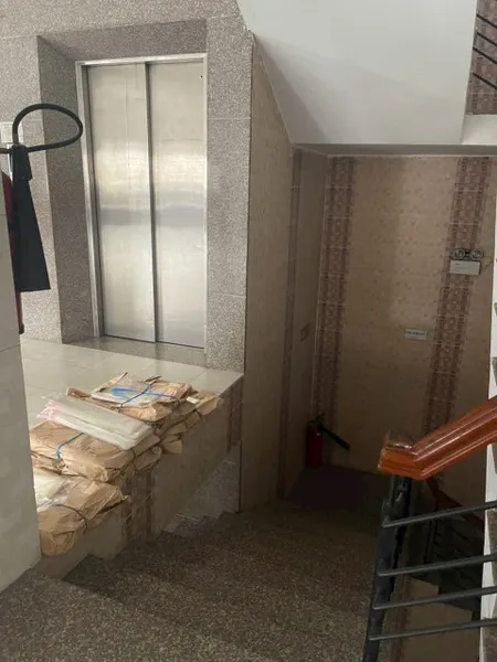 BDS HVL Cho thuê : Nhà xưởng  , quận  12 , xe cont  tận cửa , đường thông  tứ hướng ,thuận tiện giao thông .
