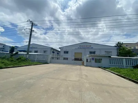 Tôi cần bán gấp nhà xưởng 10.000m tại bình dương kcn sóng thần 3 chính chủ