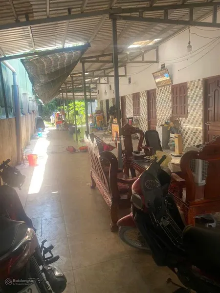 Bán nhà và kho giá rẻ bình chánh 470m2 thổ cư