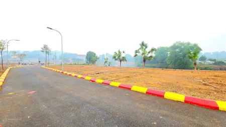 Bán đất view hồ cực đẹp, sát sân golf đồng mô, đường rộng, 78m² đầu tư sinh lời